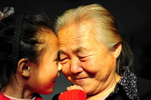 割舍不断的祖孙情