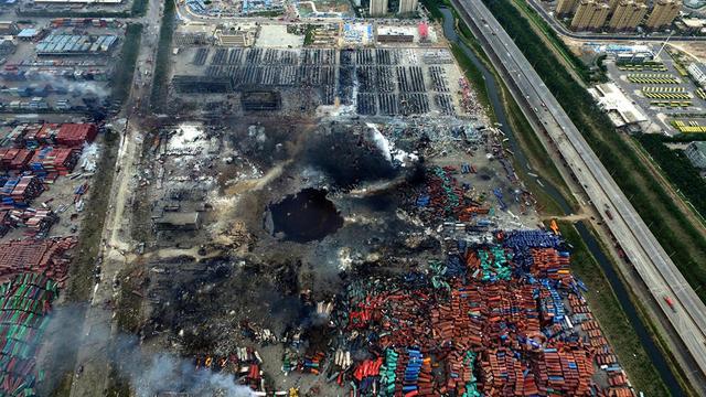 天津爆炸遇难人数升至85人 包括21名消防员(图)