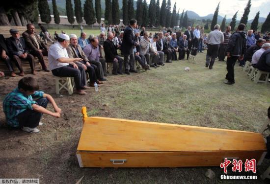 土耳其能源部长：煤矿爆炸事故已造成282人遇难