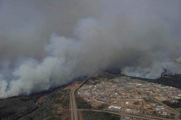 全球第三大油储地加拿大大火 是否会引爆油价？