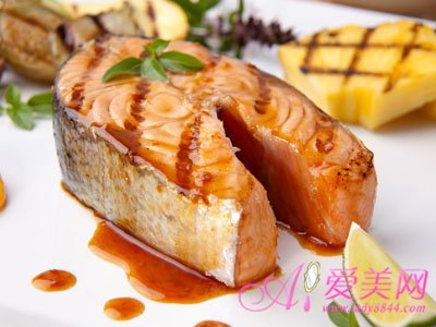 吃药就不能吃鱼 7类人群不适合吃鱼