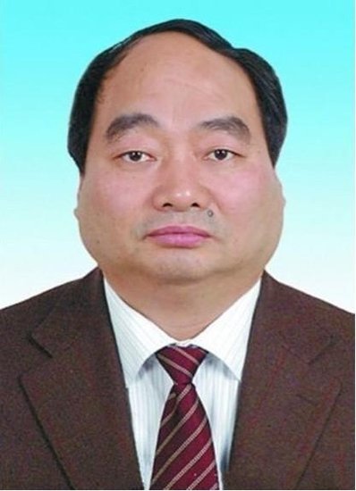 中国青年报：不该对雷政富的“长相”过度解读