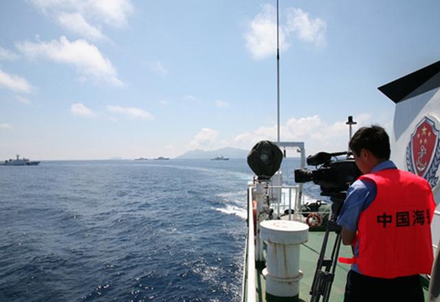 三艘中国海警船巡航钓鱼岛海域 日本警告
