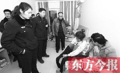 11名聋哑人组盗窃团伙偷手机店11万元商品(图)