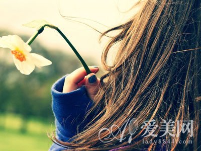 女性养生:7大护发圣品 吃出<em>头发乌黑</em>亮丽_新闻