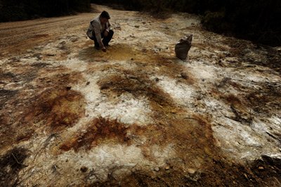 云南5000余吨铬渣污染珠江源让下游人心惶惶