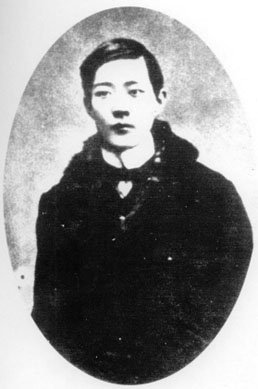 ʦ