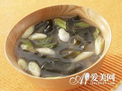夏季养生多吃海带 减肥还能排毒