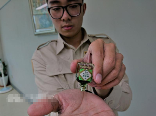 台湾新兵服役为了不进海军陆战队 想出各种花招