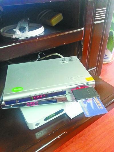 看大片怎么选适合看电影的大屏电视推荐_看电视宽带有线最便宜_用hdmi线接电视 电视显示无信号输入