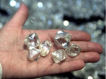 俄隕石坑發現數萬億克拉鑽石 超全球現有儲量
