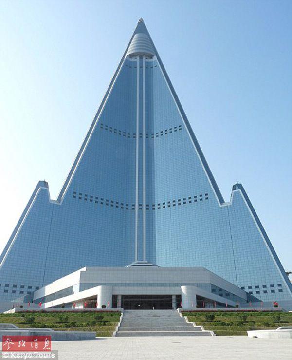 外媒揭秘朝鲜社会新现象:男人当家女人赚钱