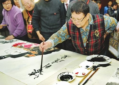 邓林，邓小平长女（资料图）