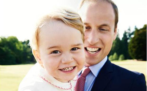 英国乔治小王子2岁生日收房车当礼物