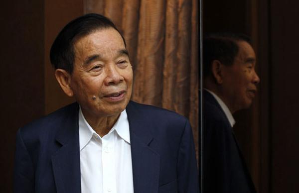 李嘉诚跑了 香港四大家族都去哪儿了?