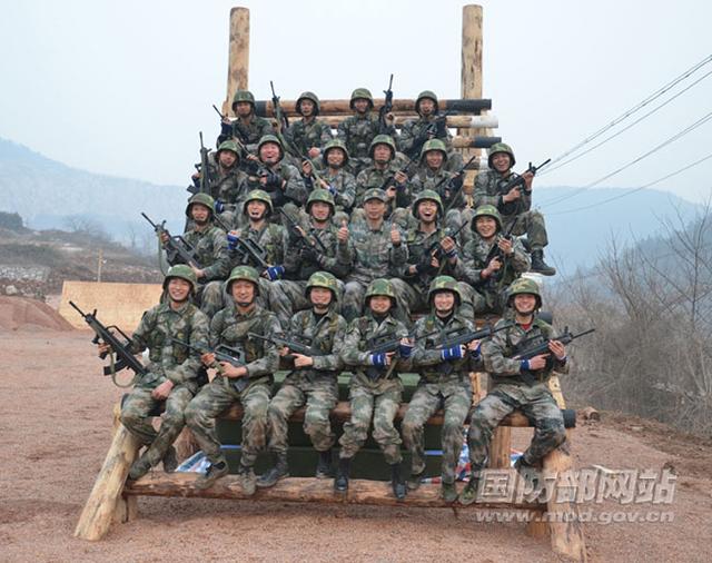 外国记者访南京军校 称布局设计效仿美军西点