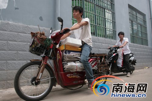 新闻回头看:大学生“破烂王”创业失败再次起步_新闻_腾讯网