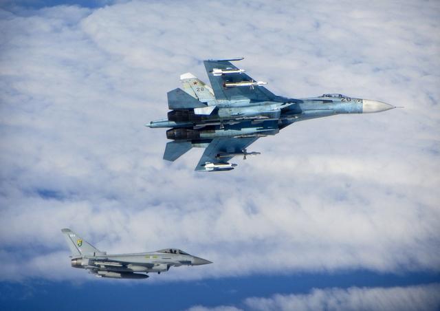 北约接连出动战机在波罗的海上空拦截俄军飞机