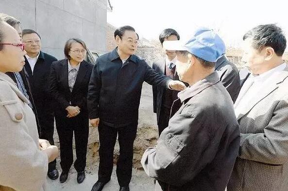 山西省纪委书记黄晓薇“空降”这一年_新闻_腾讯网