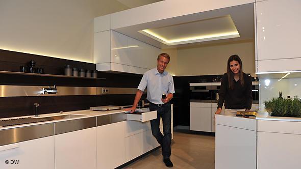 德国不锈钢锅具品牌排行榜_以卓越铸就品牌--德国ROSLE宜施乐锅具斩获2021年工业设计届的奥...(2)