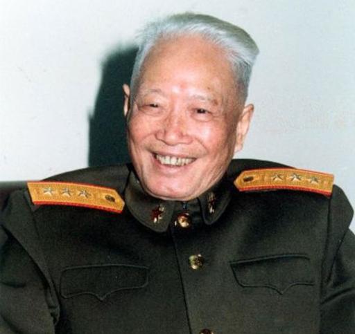 张震回忆在“将军系”学习经历：沙发换成凳子_新闻_腾讯网