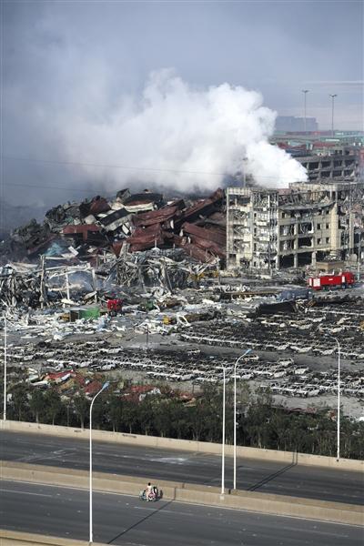 天津爆炸邻近居民撤离 空气部分检测指标超标