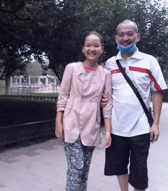 湖北检察官女儿患病手术费达百万 向社会求助