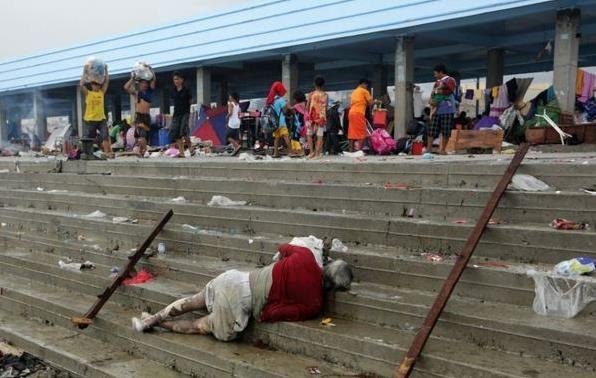 菲总统听取灾情汇报时数次离席:我正失去耐心