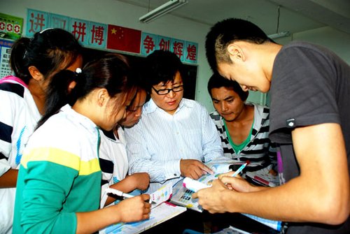 援疆教师引领伊宁县二中高考成绩攀新高