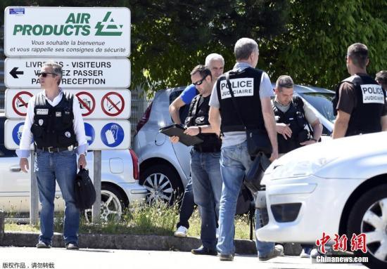 奥朗德：法国工厂遭恐怖袭击 嫌犯或不只一人