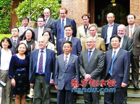 中共向非社会主义国家派“十八大精神解读团”