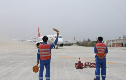 新疆发生劫机案 6歹徒被机组人员和乘客制服