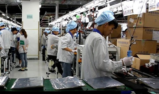 中国的各类工厂里有很多这样的学生工