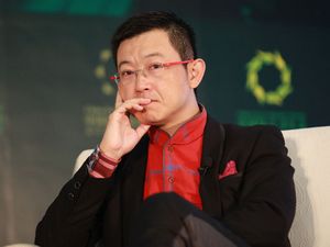 田明说,做内容的,享受不安是宿命。 田明说,做内容的,享受不安是宿命。