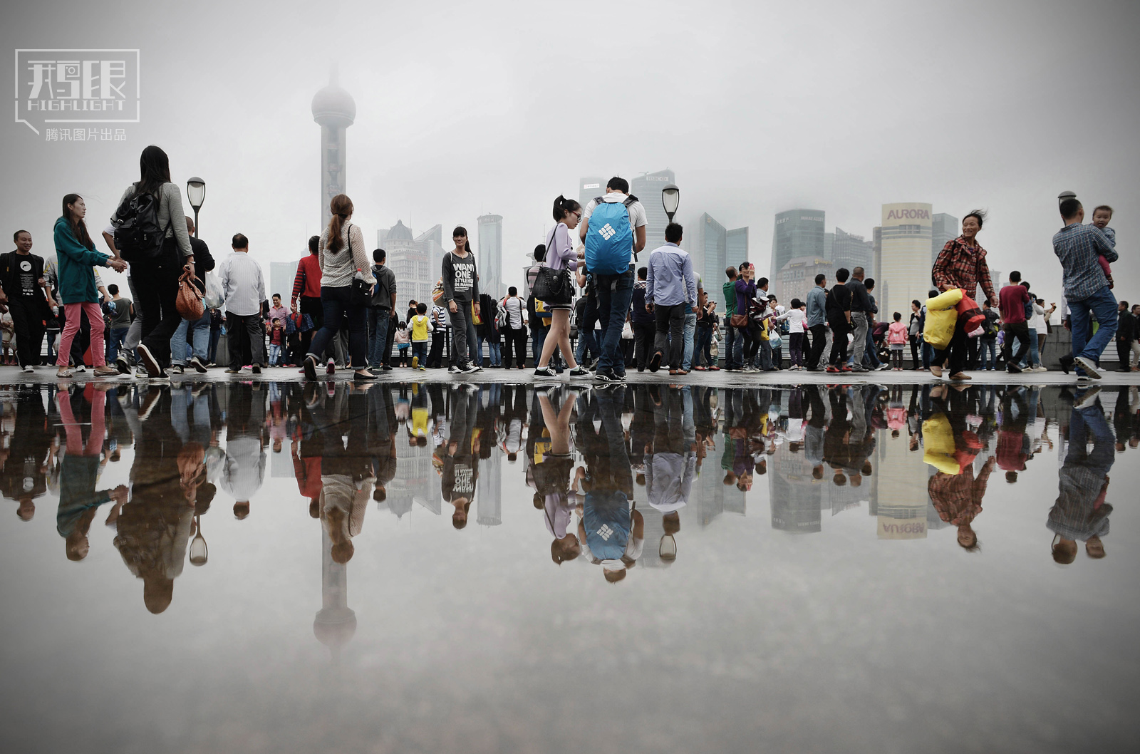 雨后的上海那么美：魔都幻象水中来(高清组图)