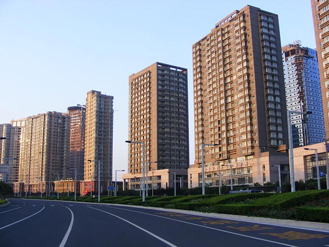 楼市冰火呈现两重天,三四线城市去库存压力未减 楼市冰火呈现两重天,三四线城市去库存压力未减