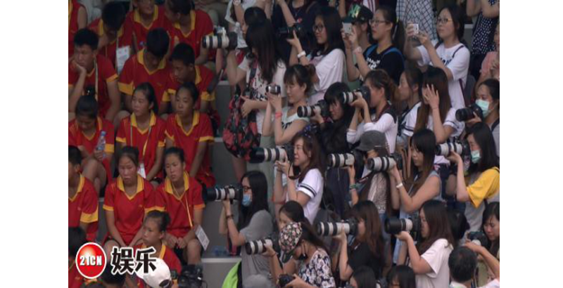 定位中国动态,大妈创业有哪些新表情?内容大渠道包.信全微图片