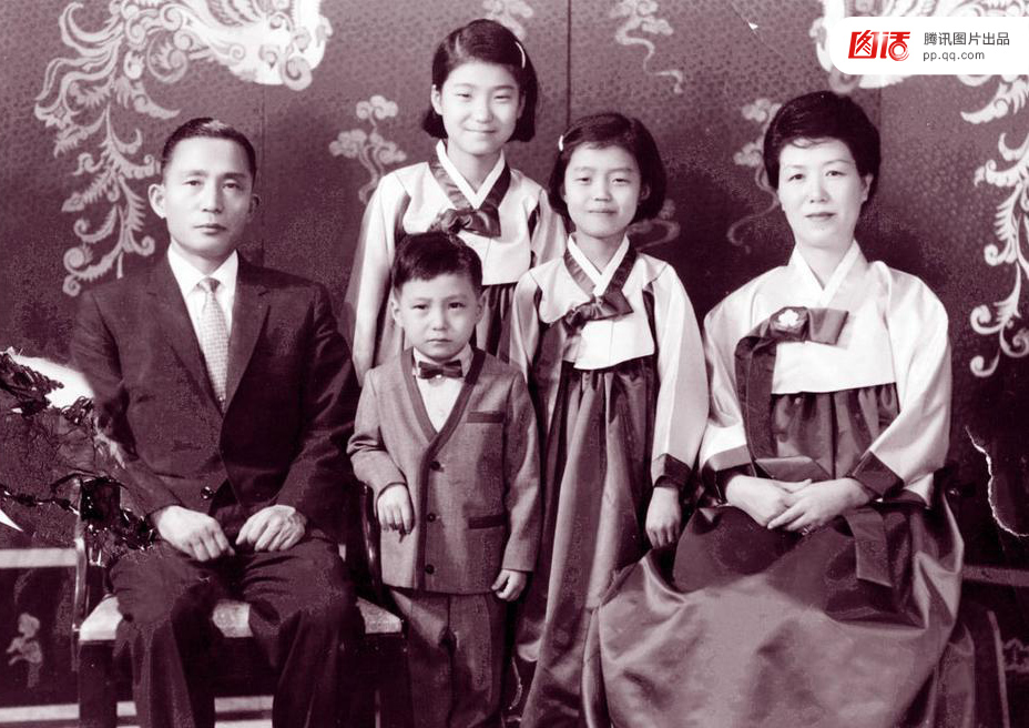 【图话】元首二代,拼爹也躲不过政途凶险 - 海阔山遥 - .