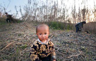 ��ͥ���Ͽ�έ��_�й��˵�һ��_��Ѷ����_��Ѷ��