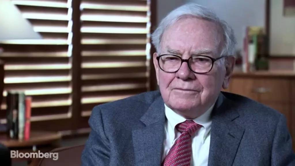 很少有人能忍受巴菲特所说的长期被动投资