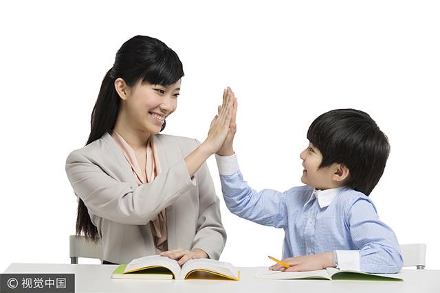 我也帮女儿做过作业，还获奖了