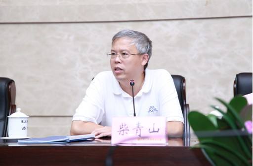 柴青山 中国改革开放论坛理事 (中国反洗钱中心前副主任) 柴青山 中国改革开放论坛理事 (中国反洗钱中心前副主任)
