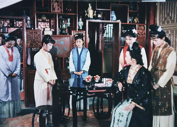 贾府管理学：一个公司突然抓考勤，离关门也不远了