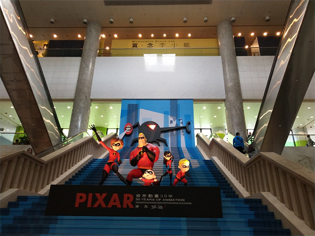 催婚的尋夢幻遊記和孤獨的摯愛梵高