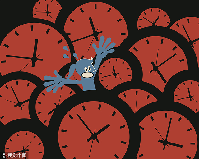 有一名五年級小學生被媽媽用手機電源線勒死了