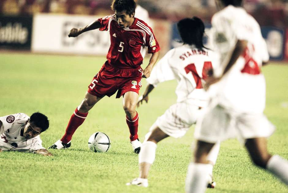 「越老越妖」是對國足隊長鄭智的誤判與輕蔑