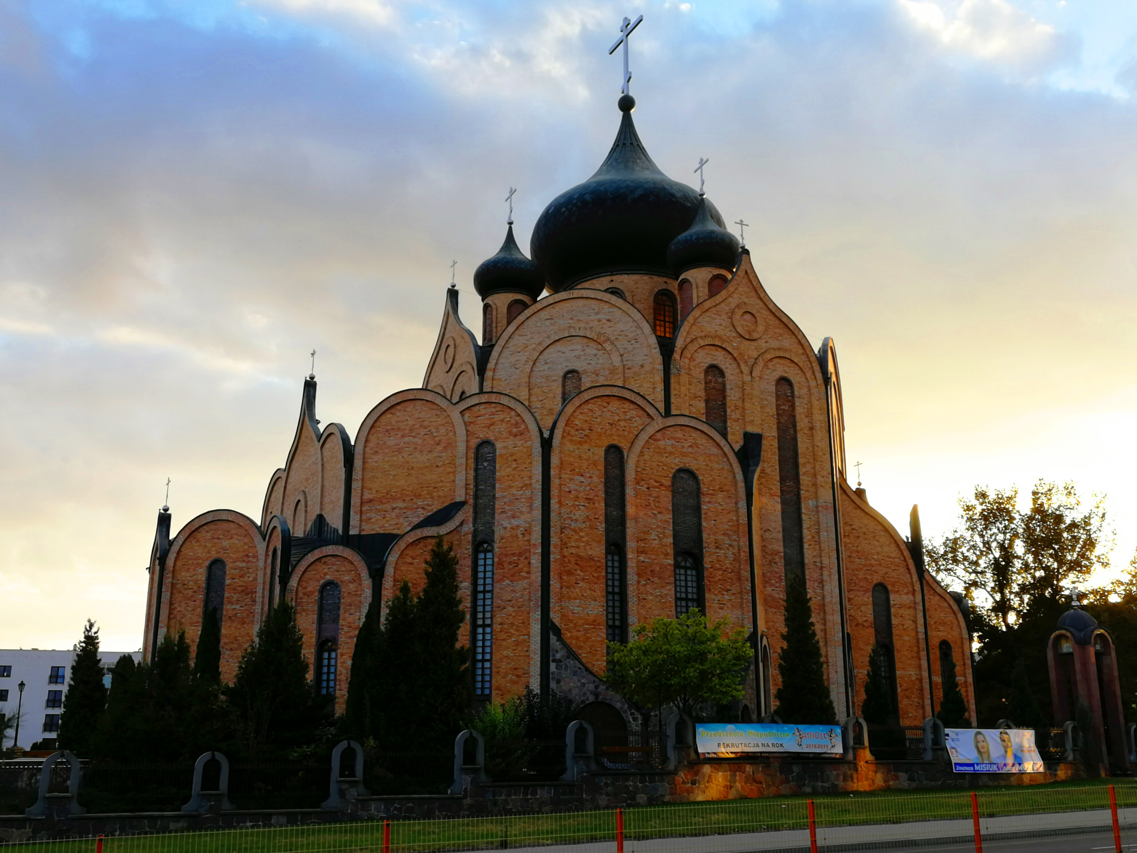 比亚韦斯托克郊区的新教堂