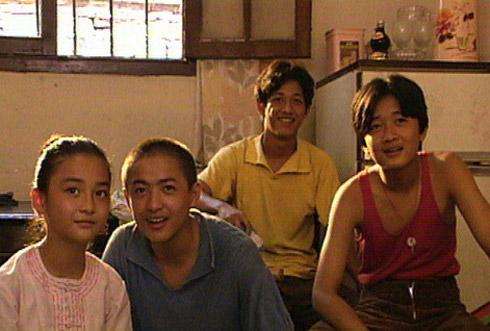 1994年电视剧《孽债》剧照 1994年电视剧《孽债》剧照