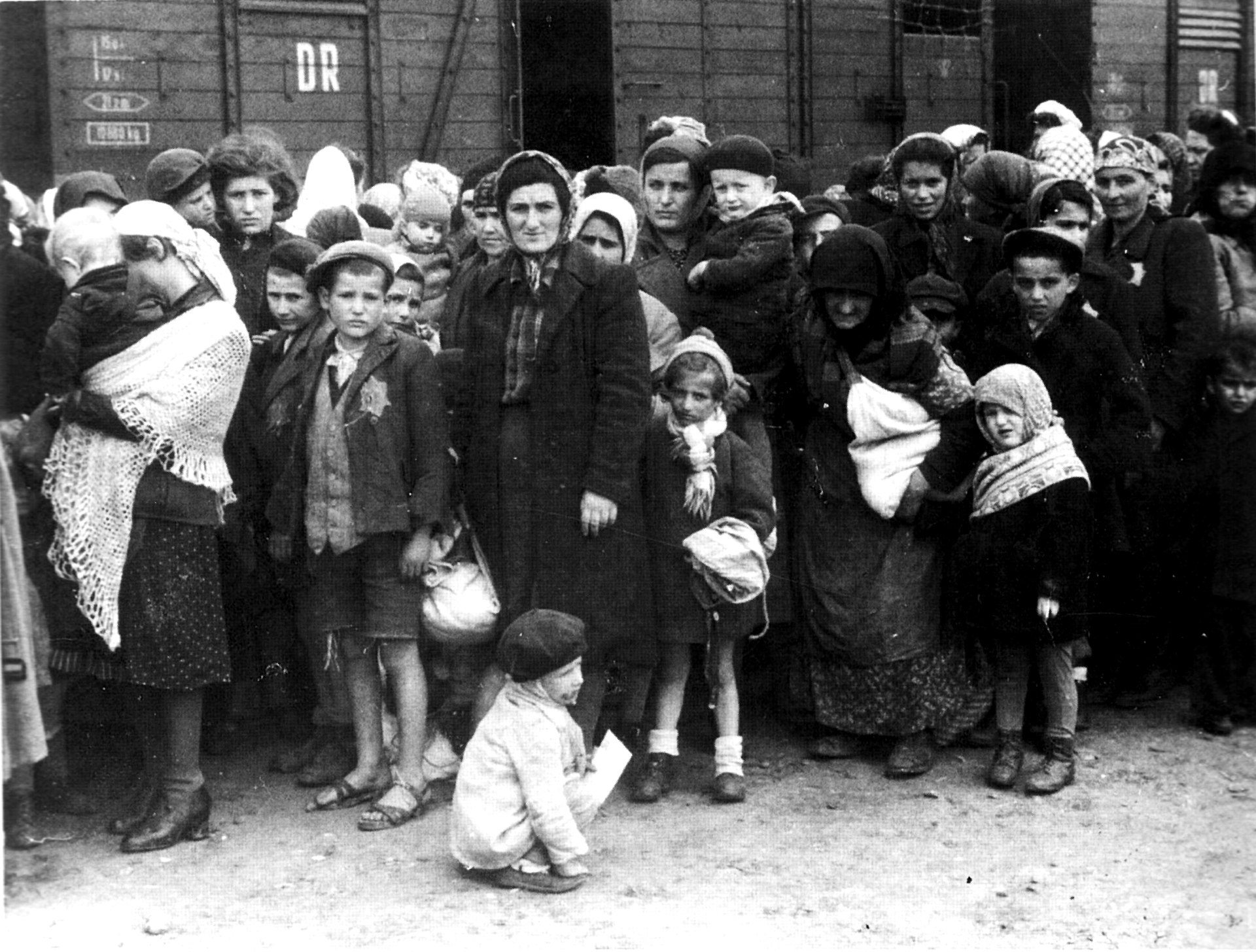运抵集中营的犹太人