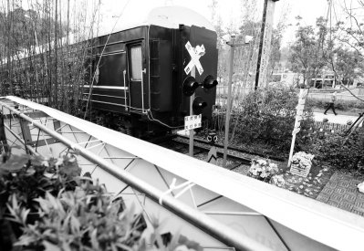 火车车厢装扮南京站北广场